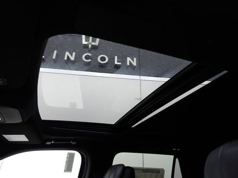 New 2025 Lincoln Navigator Reserve w/ Jet Appearance Package image 21