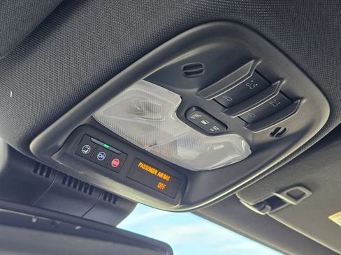 New 2026 GMC Canyon AT4X w/ LPO, Black Badging Package image 32