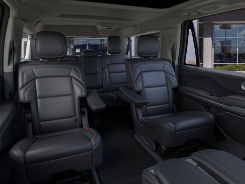 New 2026 Lincoln Navigator L Reserve AWD/4WD image 36
