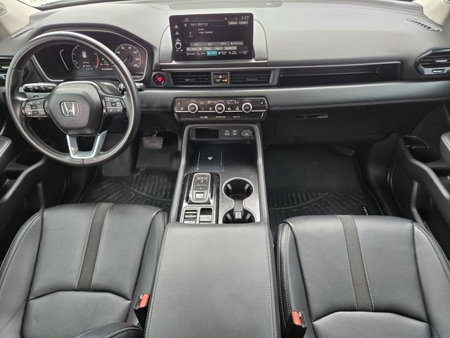 Used 2024 Honda Pilot Touring image 25