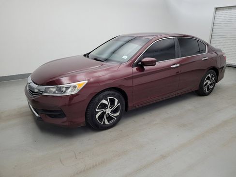 Used 2017 Honda Accord LX image 2