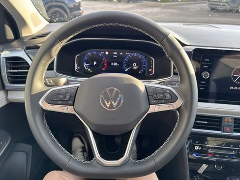 New 2025 Volkswagen Taos SEL image 18