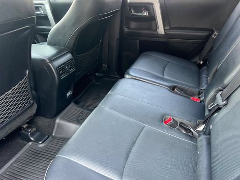 Used 2021 Toyota 4Runner Limited AWD/4WD image 13