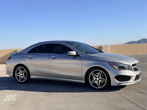 Used 2014 Mercedes-Benz CLA 250 image 4