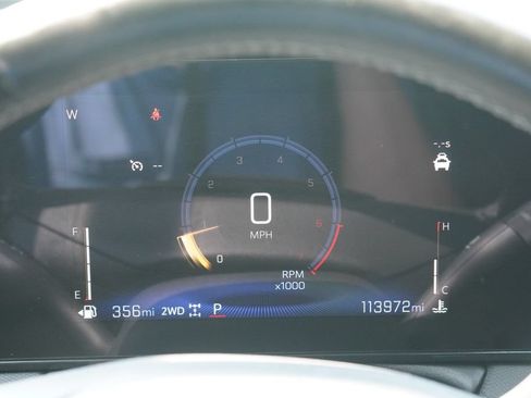 Used 2024 Chevrolet TrailBlazer LT w/ LT Cold Weather Package AWD/4WD image 18