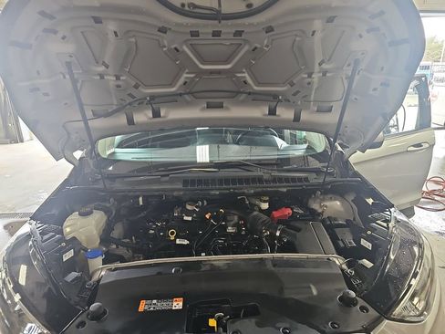 Used 2023 Ford Edge SEL AWD/4WD image 28