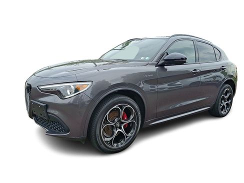 Used 2023 Alfa Romeo Stelvio Veloce AWD/4WD image 3