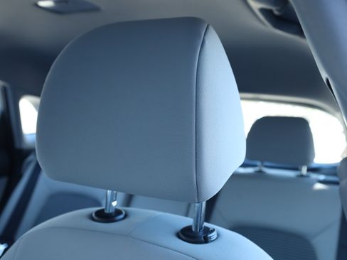 Used 2023 Hyundai Kona SE image 29