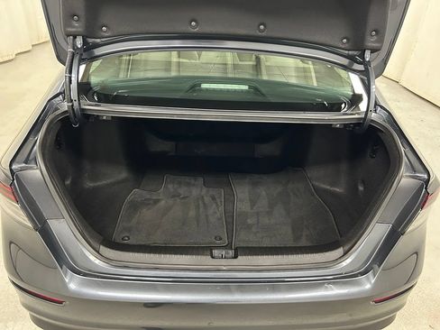 Certified 2023 Honda Accord EX image 11