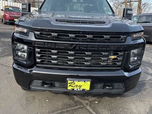 Certified 2022 Chevrolet Silverado 2500 Custom w/ Custom Value Package image 3