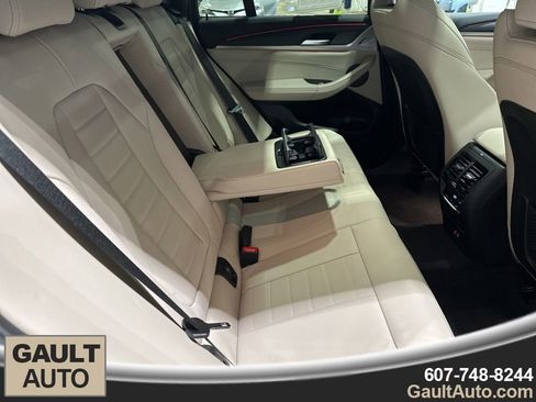 Certified 2024 BMW X4 xDrive30i w/ Premium Package image 21