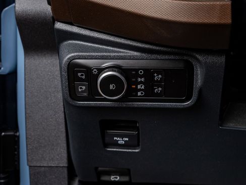 Used 2023 Ford Bronco Outer Banks image 21