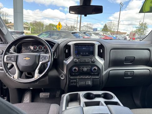 Used 2019 Chevrolet Silverado 1500 LT w/ All-Star Edition image 13