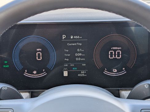 New 2025 Hyundai Sonata SEL image 25