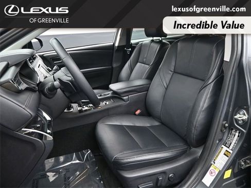 Used 2017 Toyota Avalon Touring image 21