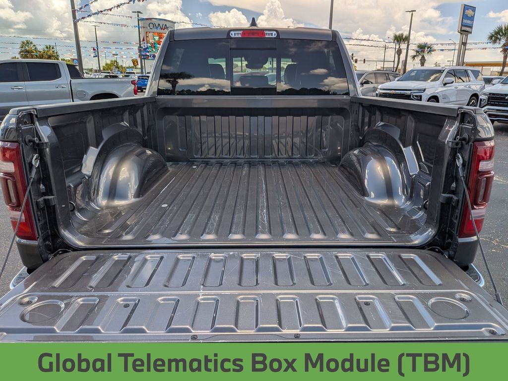Used 2023 RAM 1500 Laramie AWD/4WD image 35