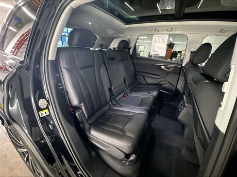 Used 2023 Audi Q7 3.0T Premium Plus w/ Premium Plus Package AWD/4WD image 28