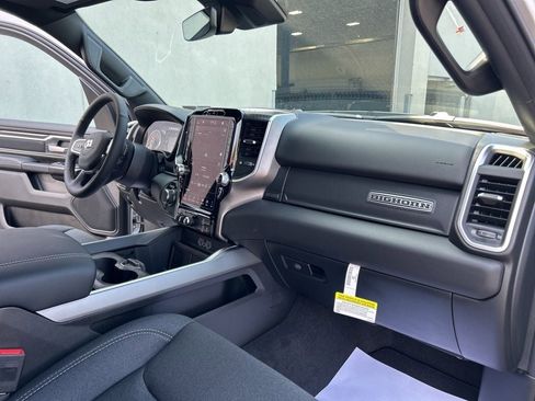 New 2026 RAM 1500 Big Horn AWD/4WD image 19