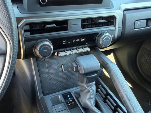 Used 2025 Toyota 4Runner SR5 image 21