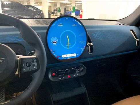 Used 2025 MINI Cooper Countryman SE image 6