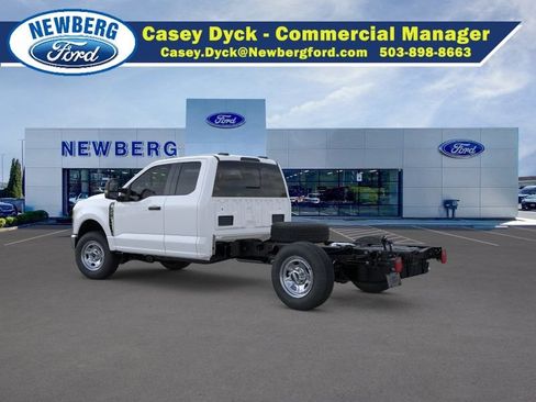New 2026 Ford F350 XL w/ XL Chrome Package AWD/4WD image 6