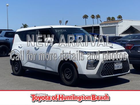 Used 2020 Kia Soul LX FWD image 1