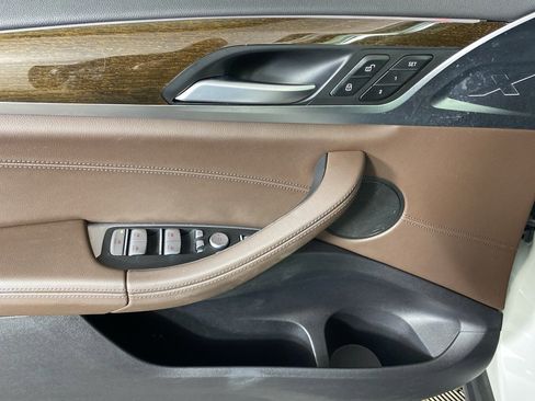 Used 2022 BMW X3 xDrive30i w/ Premium Package 2 image 17