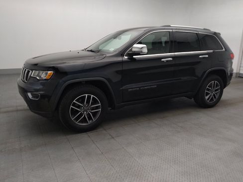 Used 2019 Jeep Grand Cherokee Limited RWD image 2