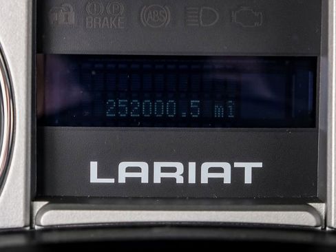 Used 2010 Ford F150 Lariat RWD image 15