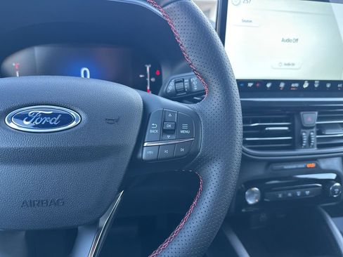 New 2026 Ford Escape ST-Line w/ Tech Pack #1 image 18