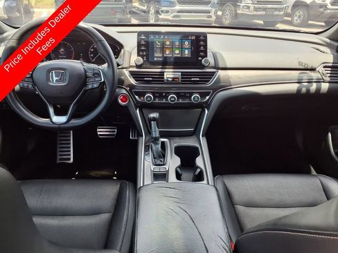 Used 2018 Honda Accord Sport image 15