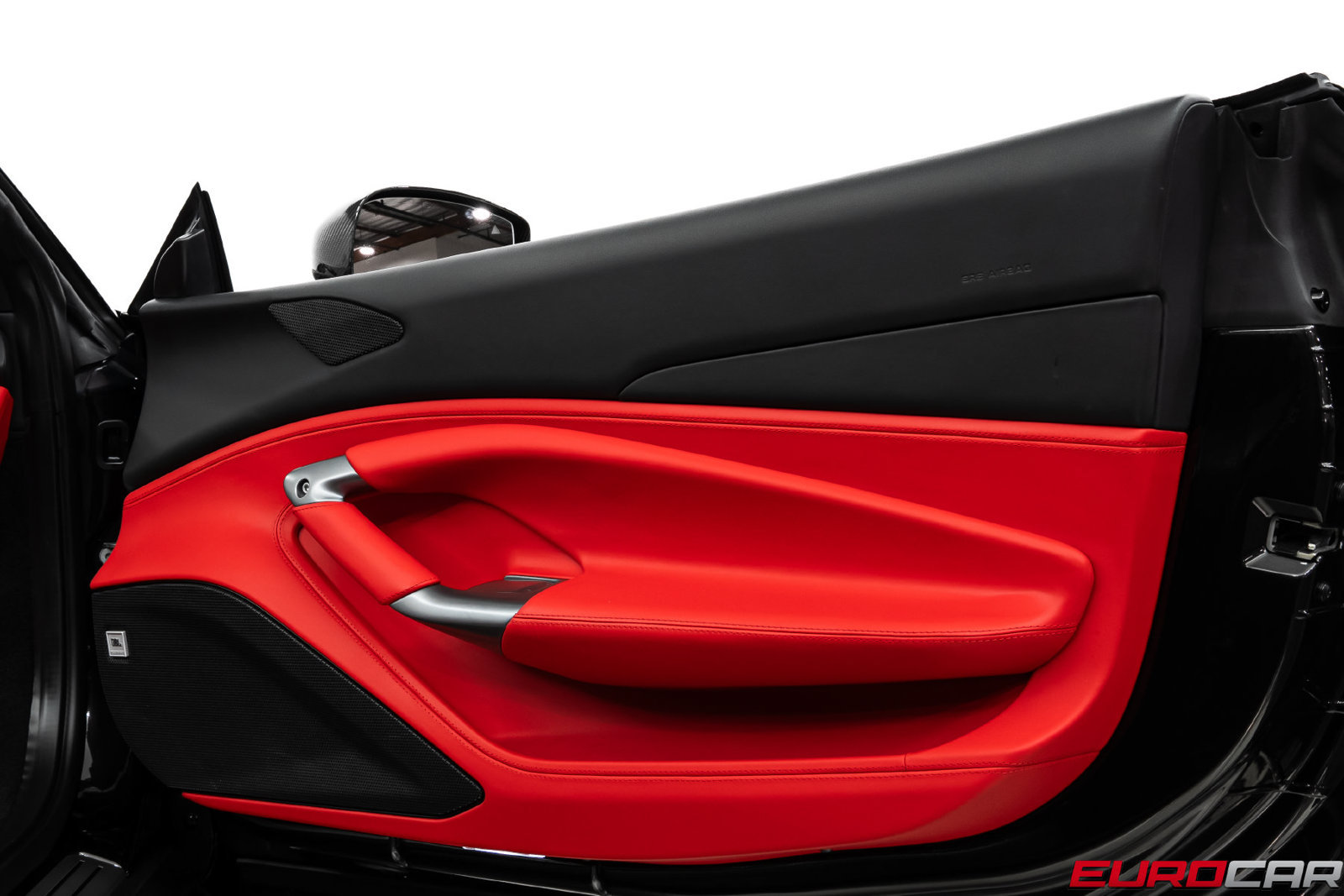 Used 2022 Ferrari F8 Tributo RWD image 35