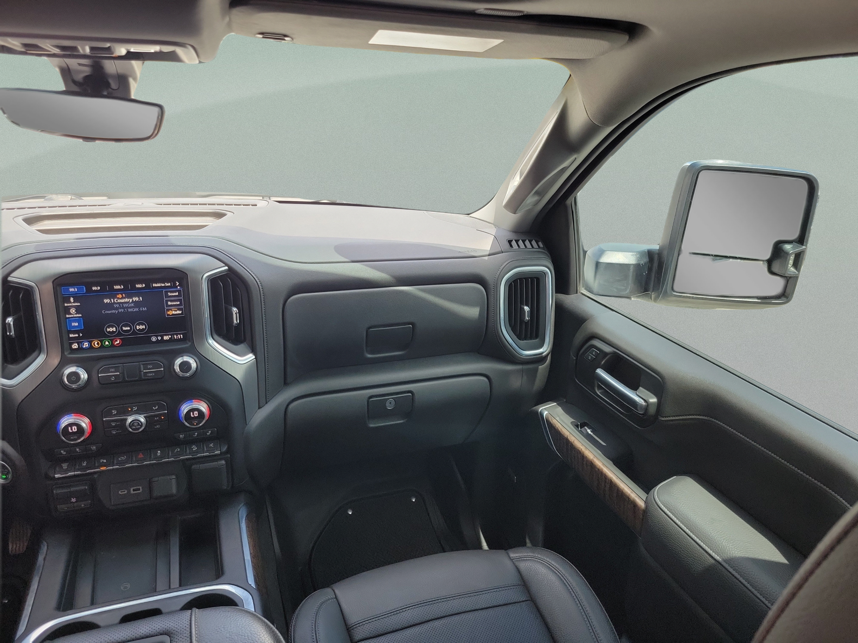 Used 2021 GMC Sierra 2500 Denali w/ Denali Ultimate Package AWD/4WD image 7