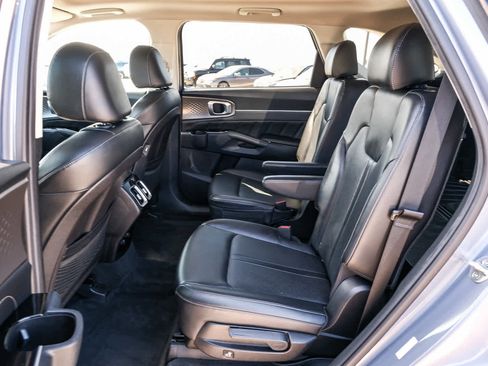 Used 2022 Kia Sorento SX FWD image 21