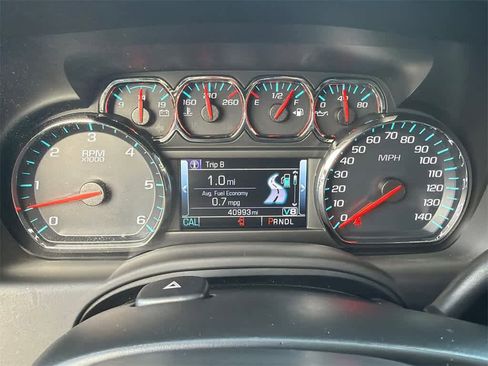 Used 2020 Chevrolet Tahoe LS w/ Enhanced Driver Alert Package image 23