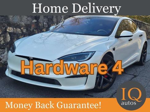 Used 2023 Tesla Model S Plaid image 1