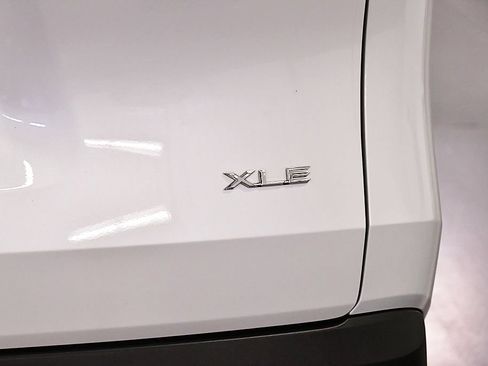 Used 2025 Toyota Grand Highlander AWD Hybrid image 11