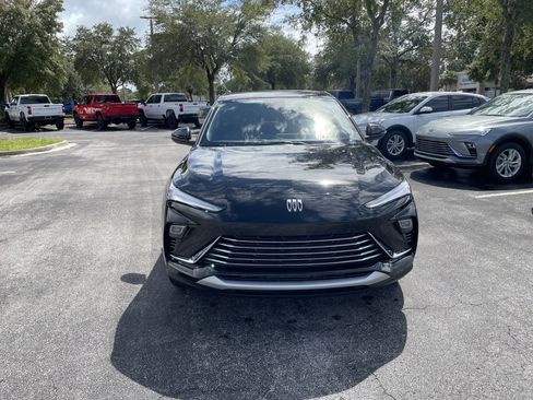 New 2026 Buick Envista Preferred w/ Convenience I Package image 2