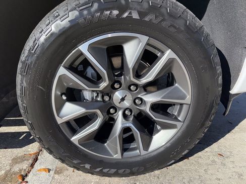 Used 2022 Chevrolet Silverado 1500 RST image 40