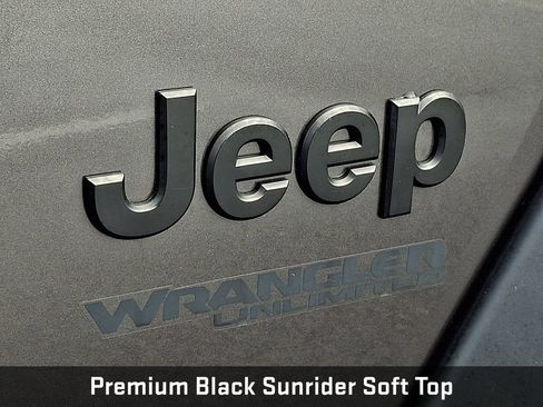 Used 2020 Jeep Wrangler Unlimited Sport AWD/4WD image 35