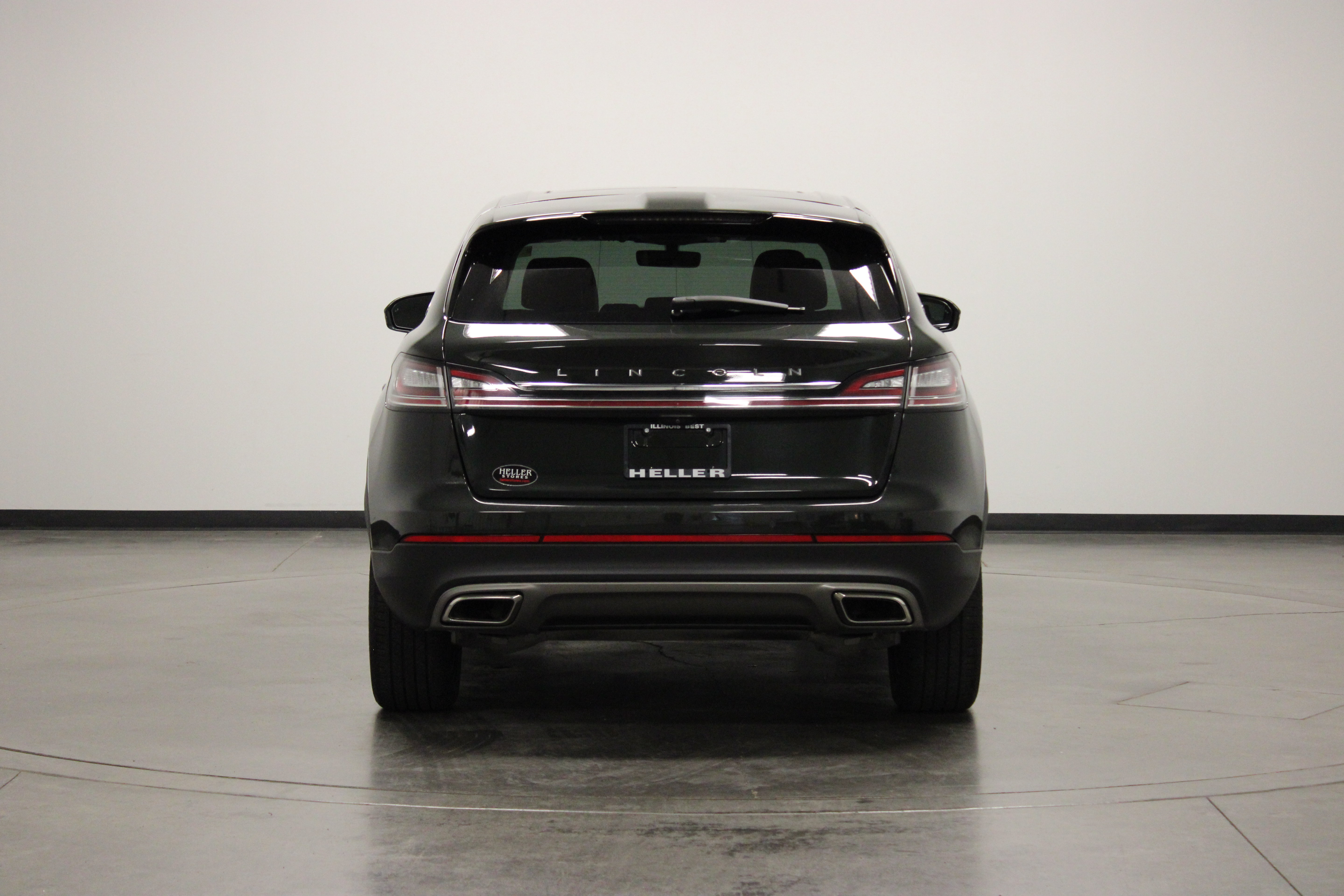 Used 2022 Lincoln Nautilus Reserve AWD/4WD image 7