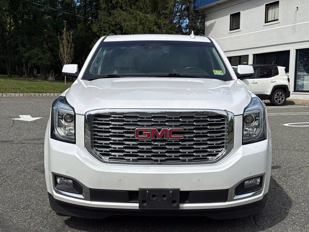 Used 2019 GMC Yukon Denali w/ Open Road Package AWD/4WD image 2