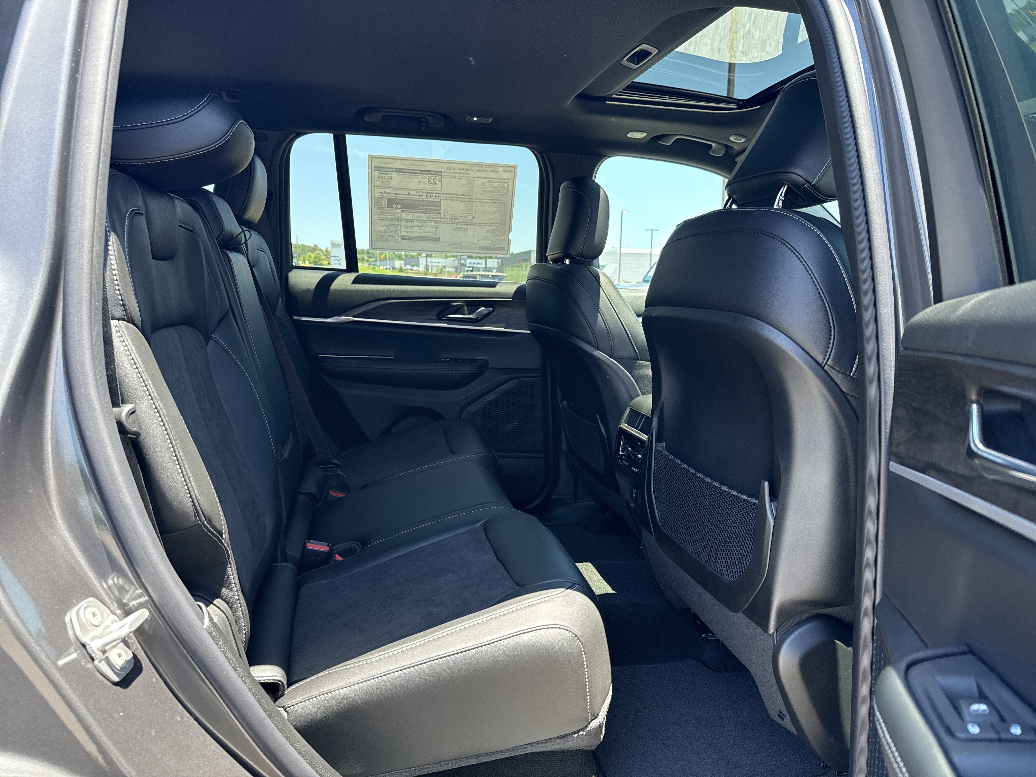 New 2026 Jeep Grand Cherokee Altitude RWD image 16