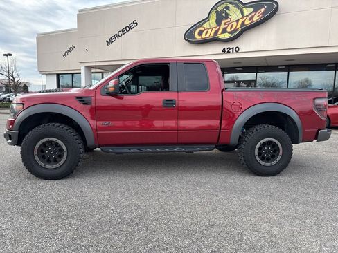 Used 2014 Ford F150 Raptor w/ Equipment Group 801A Luxury image 12