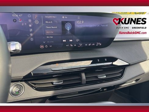 New 2025 Buick Enclave Sport Touring w/ Super Cruise Package image 22