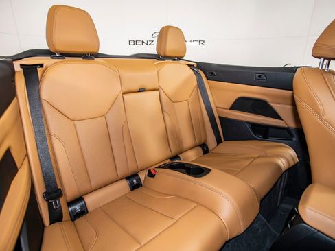 Used 2024 BMW 430i xDrive Convertible w/ Premium Package image 53