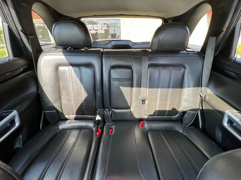 Used 2015 Chevrolet Captiva Sport LTZ FWD image 23
