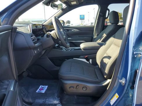 Certified 2024 Chevrolet Traverse LT w/ LPO, Floor Liner Package FWD image 21