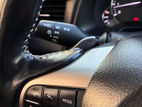 Used 2022 Lexus RX 350L Premium w/ Premium Package AWD/4WD image 26