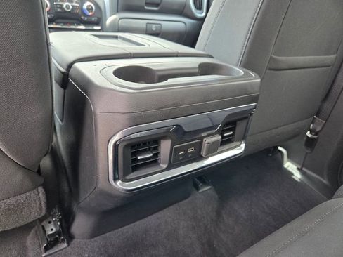 Used 2020 GMC Sierra 1500 Elevation w/ Elevation Value Package RWD image 8